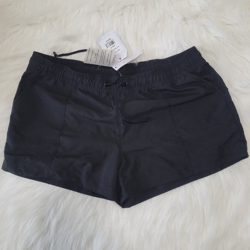 ModLi Swimwear Black Board Shorts 50+UPF M NWT Quick Dry Fade Resistant